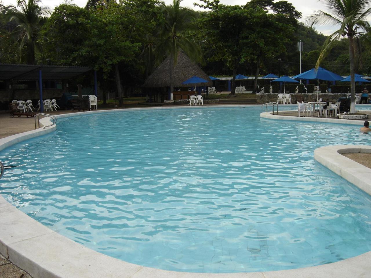 Hotel Guadaira Resort Melgar Exterior foto